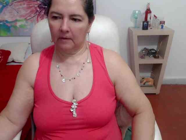 leonela leonela