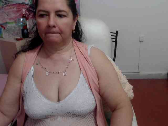 leonela webcam