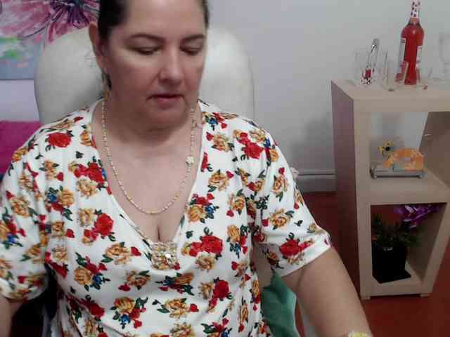 leonela webcam