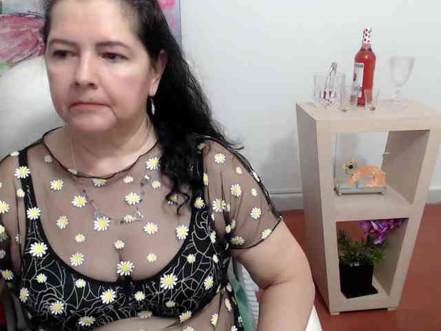 leonela webcam