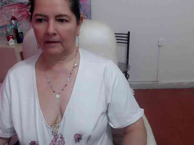 leonela webcam