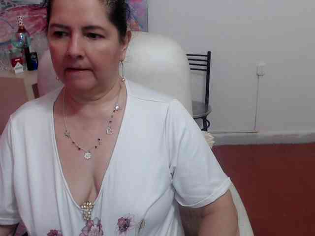 leonela webcam