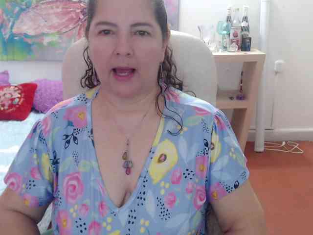leonela webcam