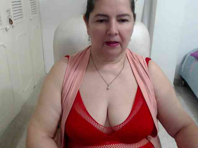 leonela Live Webcam on BongaCams