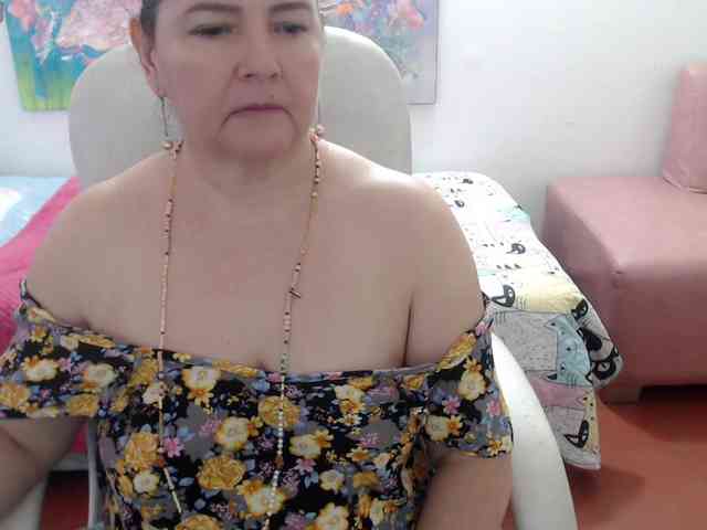 leonela webcam