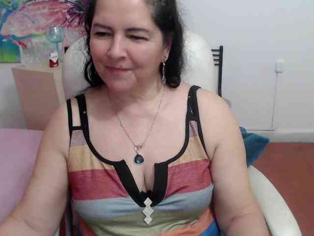 leonela webcam