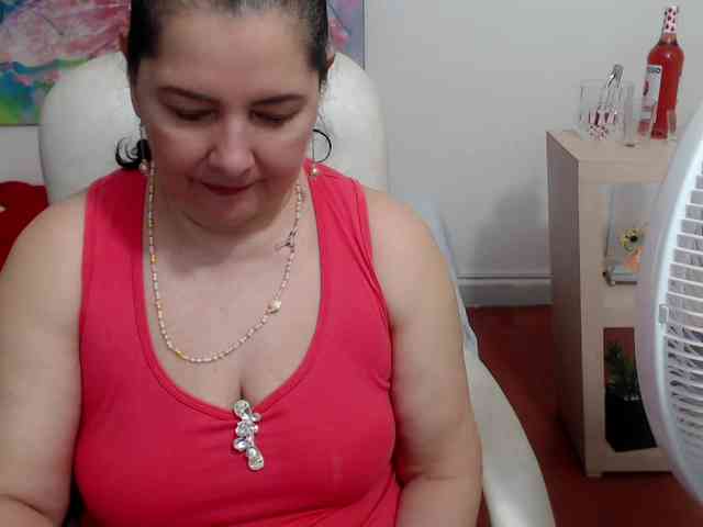 leonela webcam