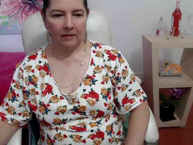leonela webcam