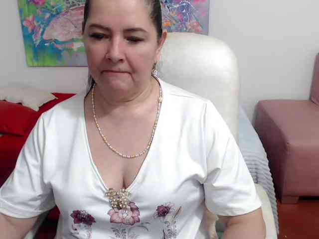 leonela webcam