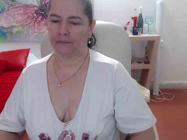 leonela webcam