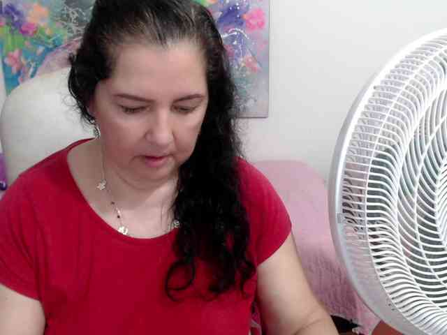 leonela webcam