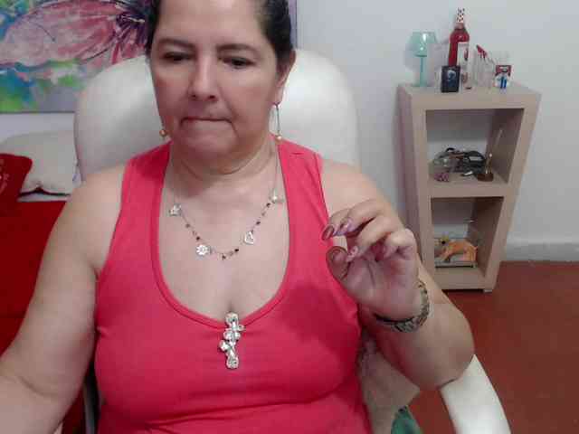 leonela leonela