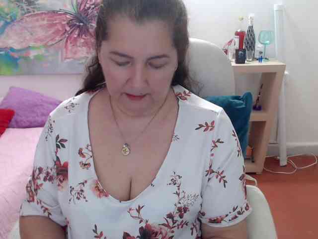 leonela webcam