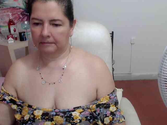 leonela webcam