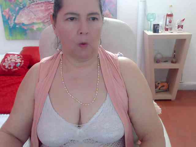 leonela webcam