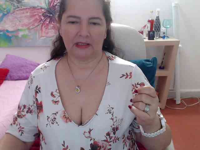 leonela webcam