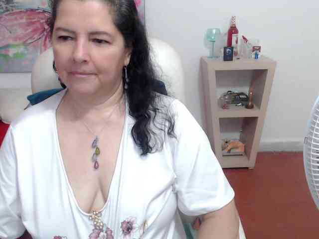 leonela webcam