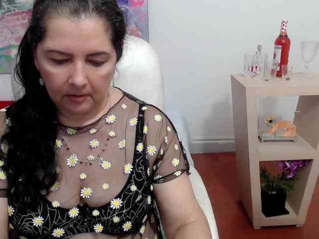 leonela webcam