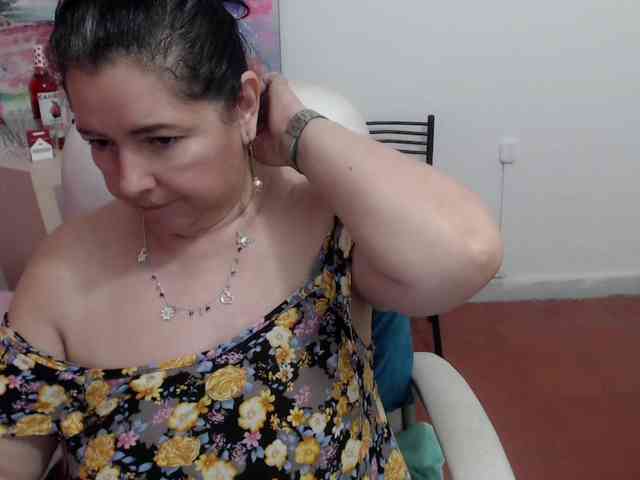 leonela webcam