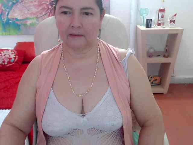 leonela webcam