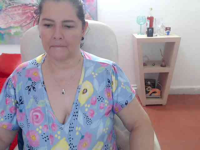 leonela webcam