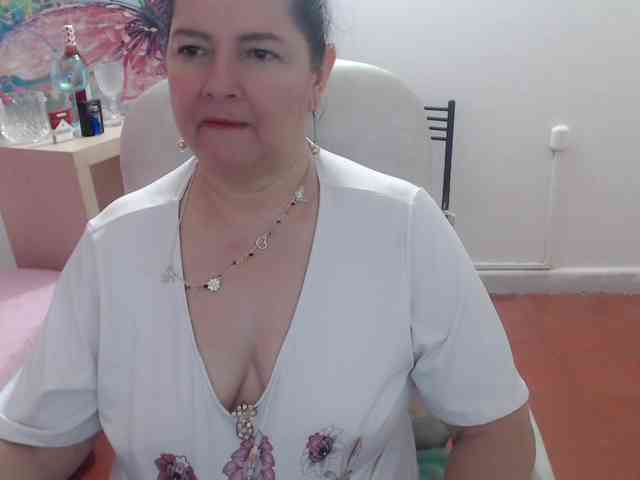 leonela webcam