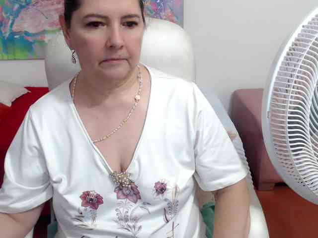 leonela webcam