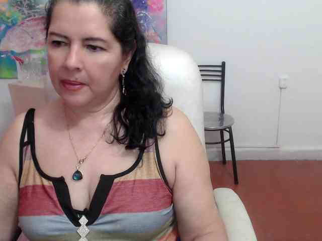 leonela webcam
