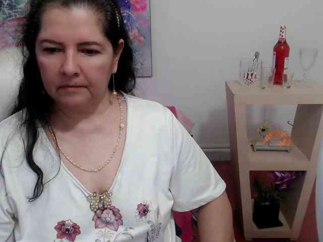 leonela webcam