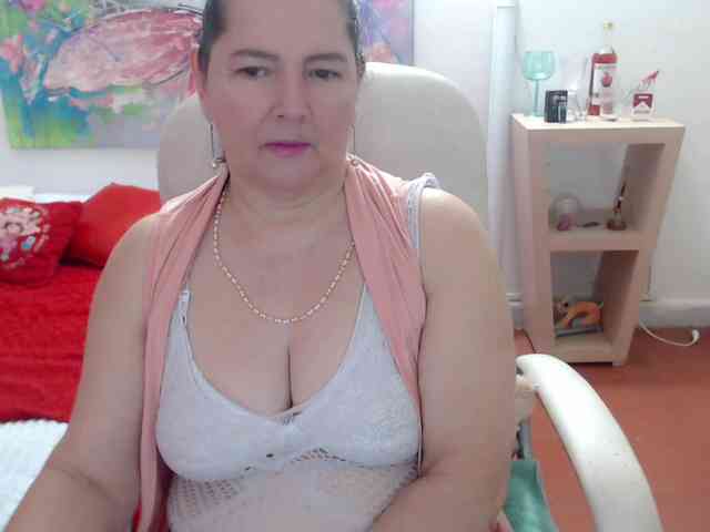 leonela webcam