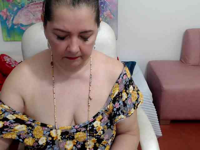 leonela webcam