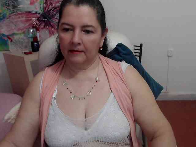 leonela webcam