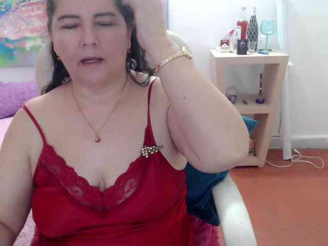 leonela webcam