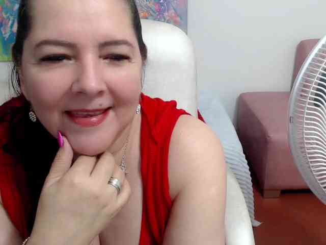 leonela webcam