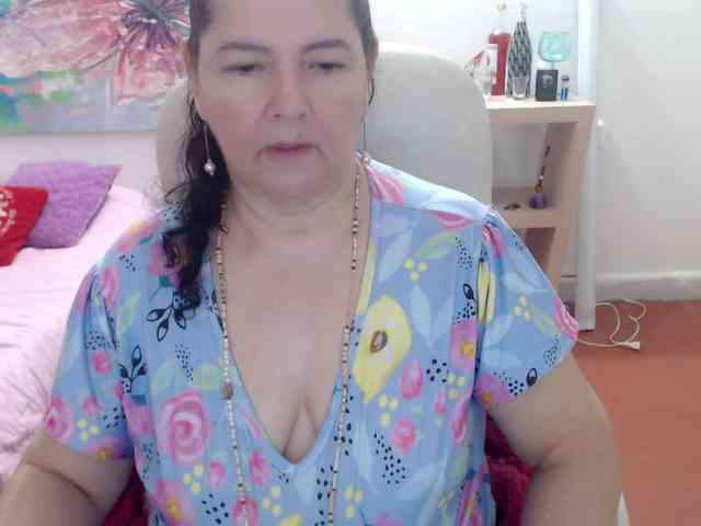 leonela webcam