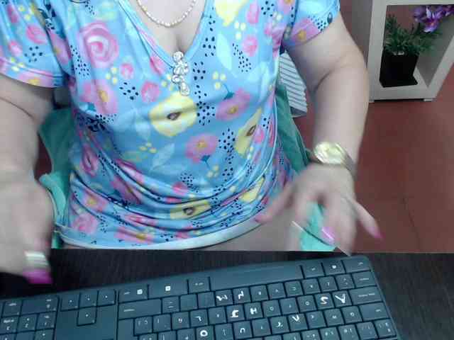 leonela webcam
