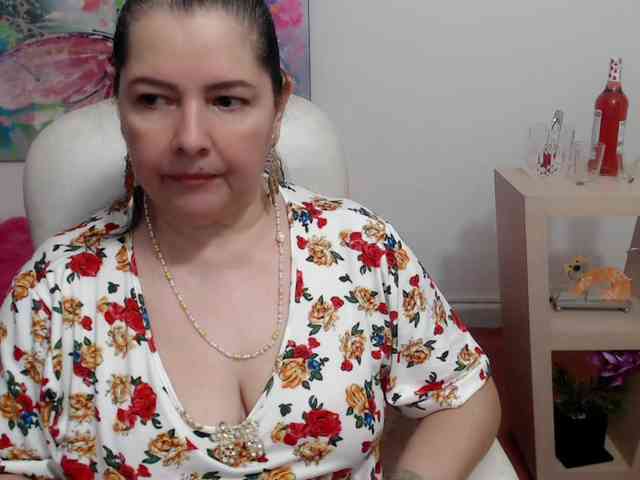 leonela webcam