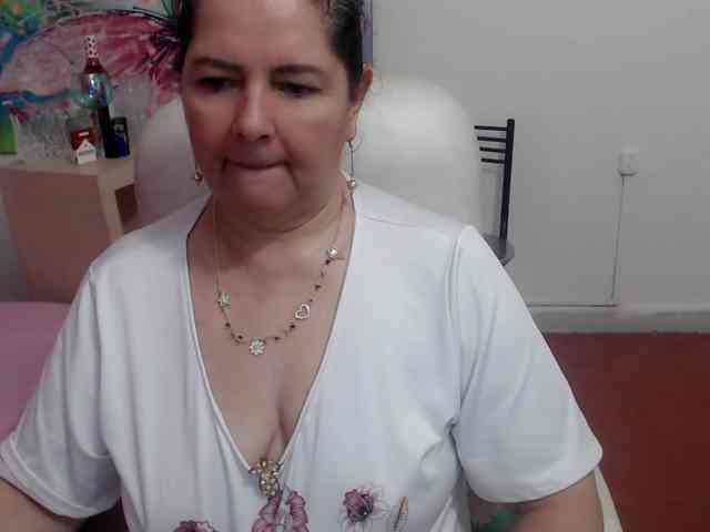 leonela webcam