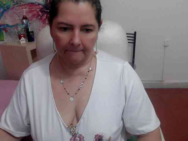leonela webcam