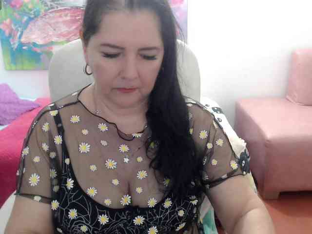 leonela webcam