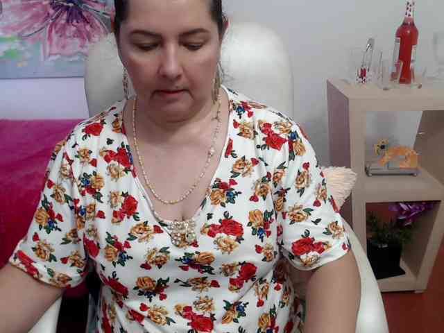 leonela webcam