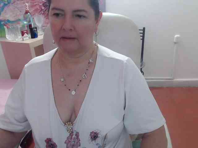 leonela webcam