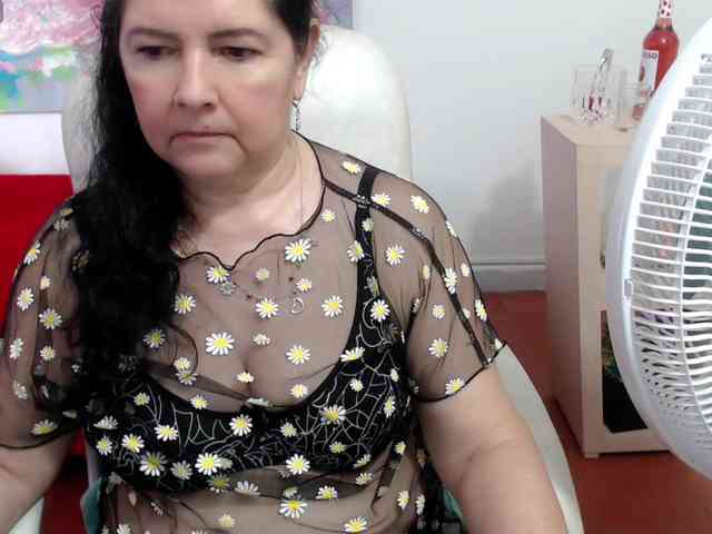 leonela webcam