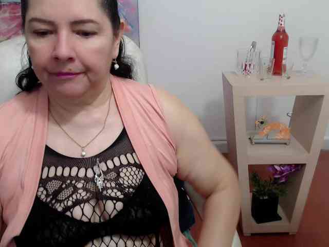 leonela webcam