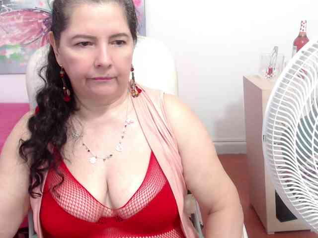 leonela webcam