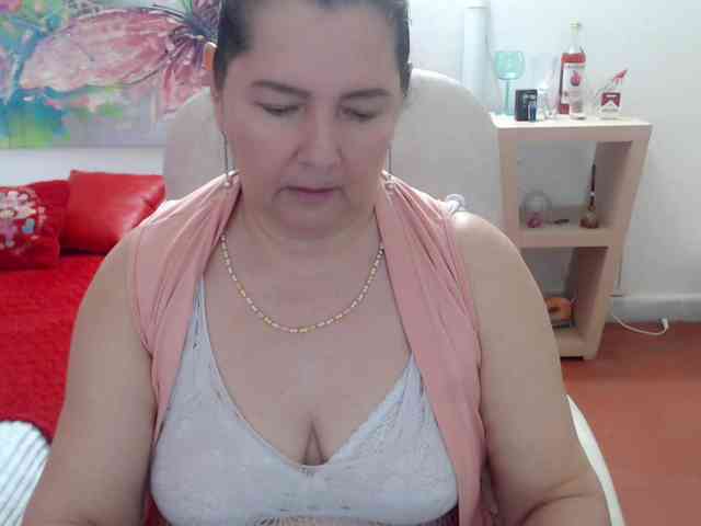 leonela webcam