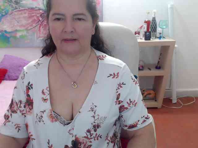 leonela webcam