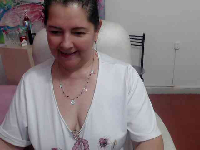 leonela webcam