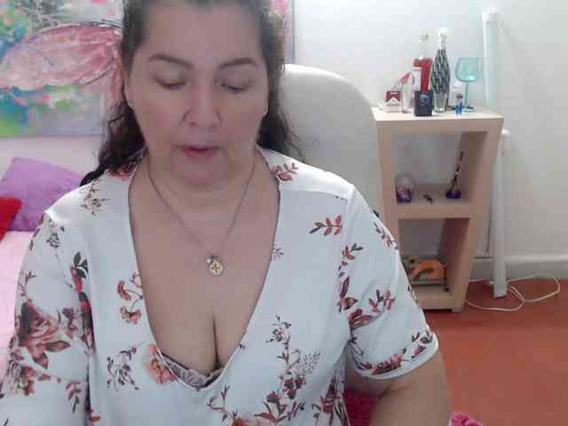 leonela webcam