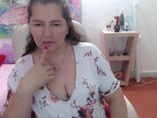 leonela webcam